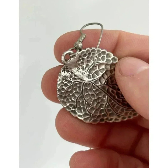 Silver Tone Vintage Leaf Shape Textured Dangle Earrings - Picture 7 of 10